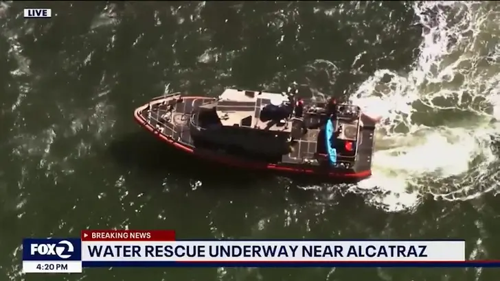 071426_alcatraz_boat_rescue_2310049