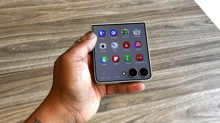 Skip the price hike: T-Mobile will give you the Galaxy Z Flip 8 for ONLY $100 with this preorder deal