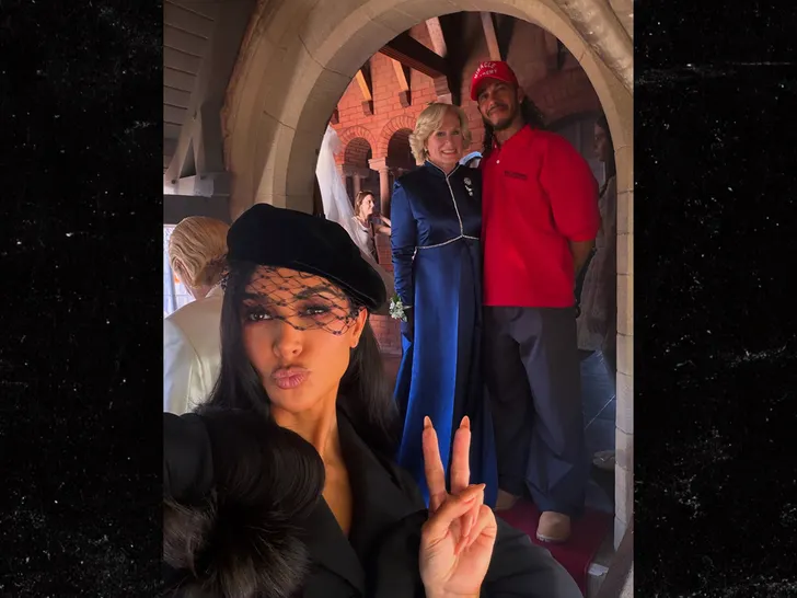 sub-kim-kardashian-lewis-hamilton-ig-1