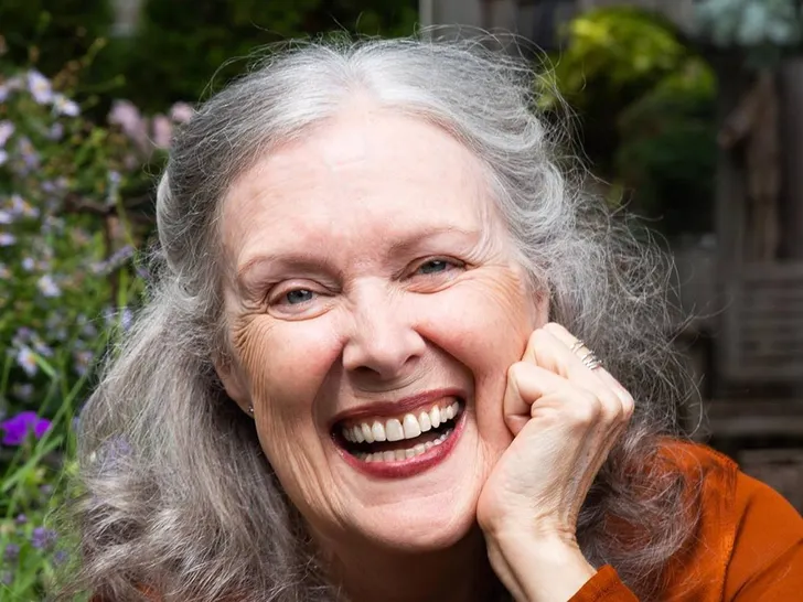 Tedde Moore -- now 73 years old -- resurfaced on social media looking like a C+.