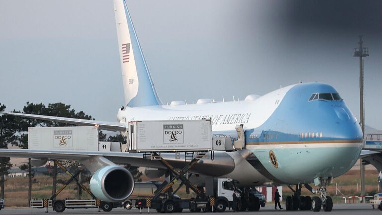 Why Trump’s Secret Flight Was Extraordinary by Presidential Standards
