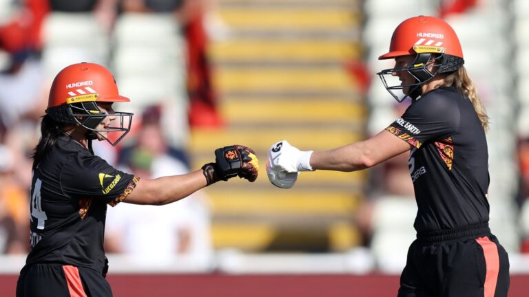 The Hundred: Ellyse Perry’s half-century sees Birmingham Phoenix win battle to avoid wooden spoon vs MI London | Cricket News