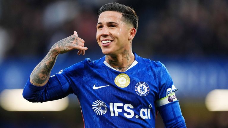 Enzo Fernandez has been linked with a move to Man City
