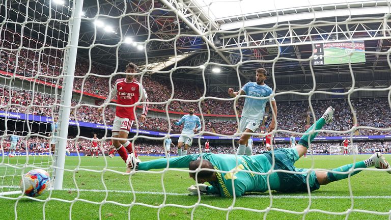 Man City's defending against Arsenal was erratic and disorganised