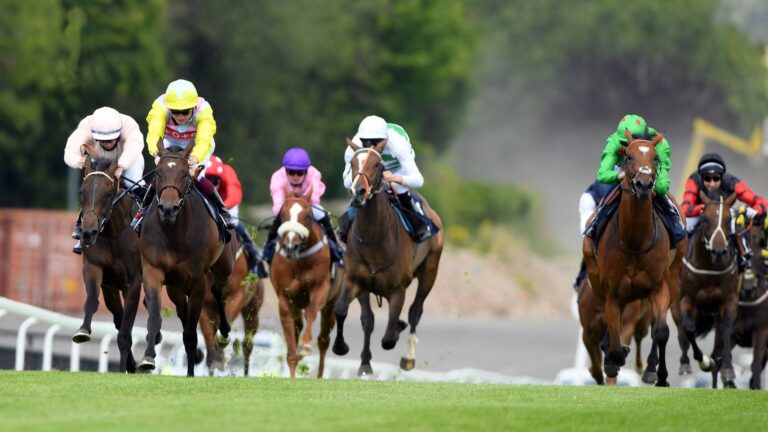Today on Sky Sports Racing: Chepstow, Lingfield and Wolverhampton host action | Racing News