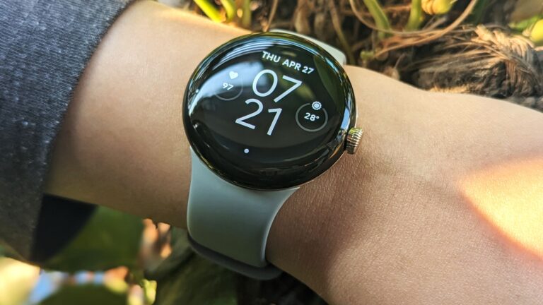 Don’t panic: your O.G. Pixel Watch isn’t losing its Google Health features