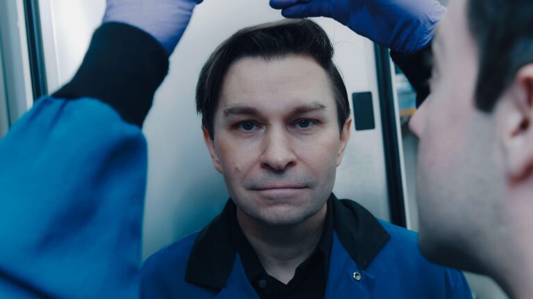 David Sinclair's Research Is Now Testing Whether Blindness—and Aging—Can Be Reversed