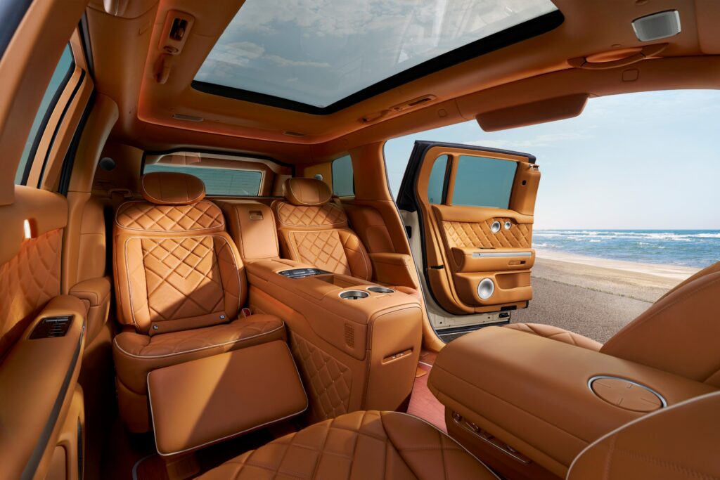 GV90 Neolum interior
