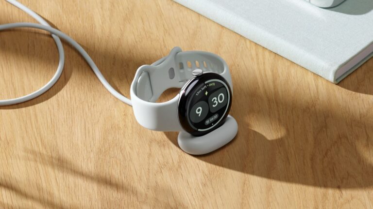 Google simplifies Pixel Watch 5 software with one unified build