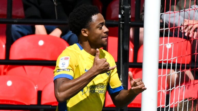 Lincoln 1 – 3 Portsmouth