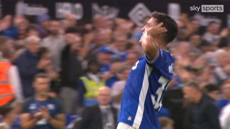 Nunez scores from near halfway line in stunning strike for Ipswich against Leicester