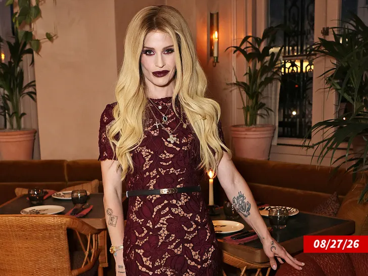 Kelly Osbourne Getty 2