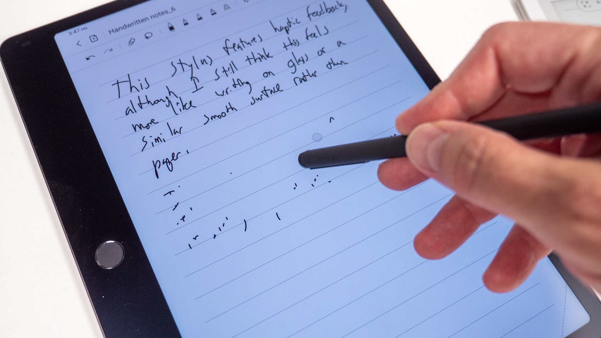Erasing notes with the back of the TCL Note A1 NXTPAPER's stylus