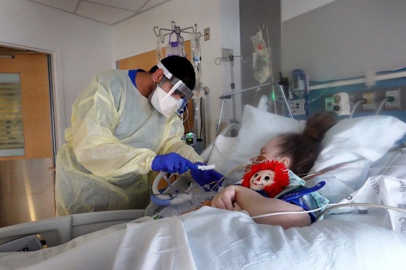 Respiratory Therapist Adel Al Joaid treats Melissa