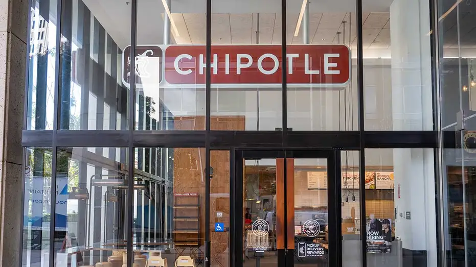 Facade of Chipotle Mexican Grill