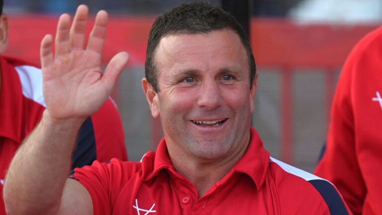 Willie Peters: Hull KR head coach targeting perfect farewell with Super League play-off place on the line | Rugby League News