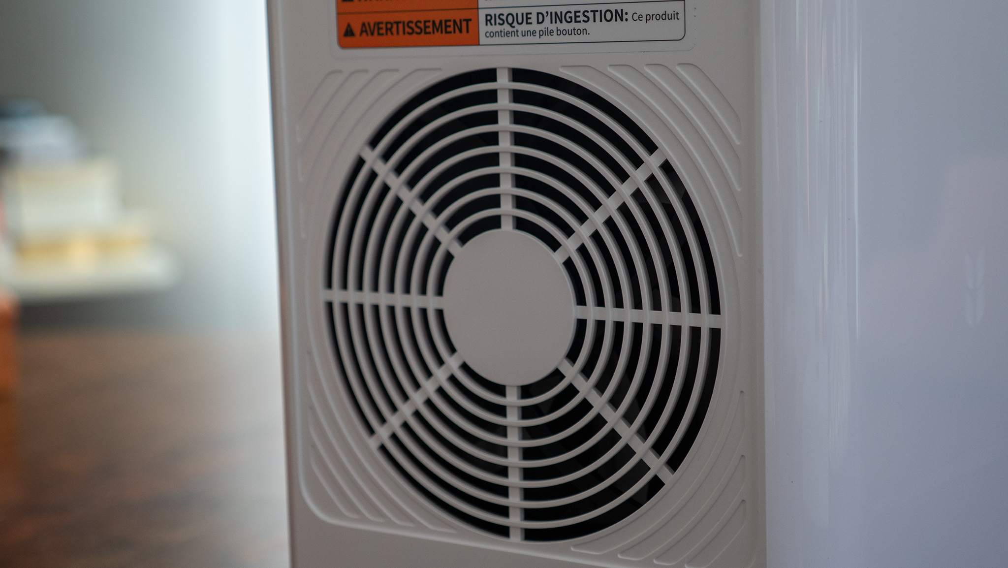 The ports and fans on the UGREEN HomeAgent HA100