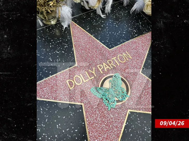 dolly parton star of fame tmz wm