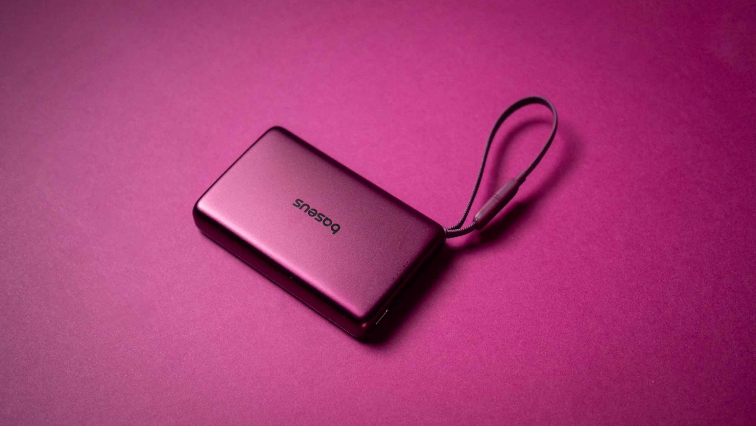 Baseus Dark Cherry iPhone 18 Pro collection review