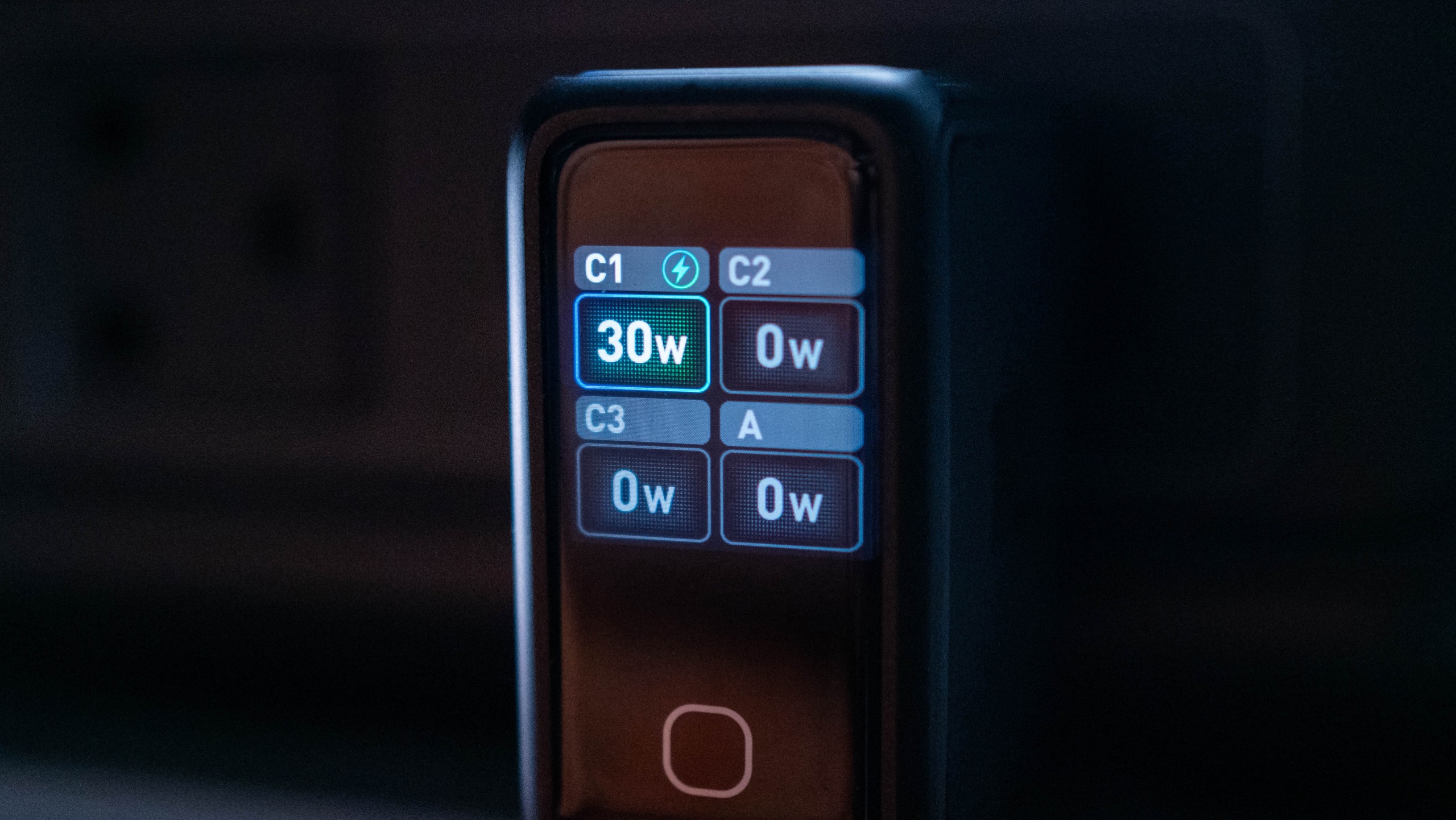 BMX GaNsta 140W GaN charger testing