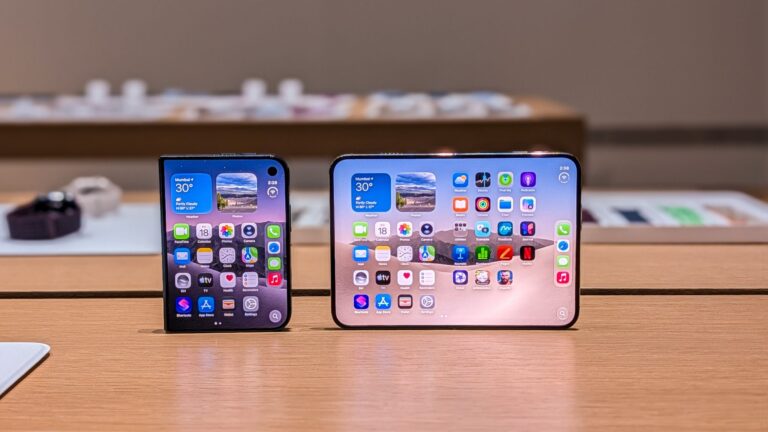 Apple iPhone Duo hands-on: Meaningfully different