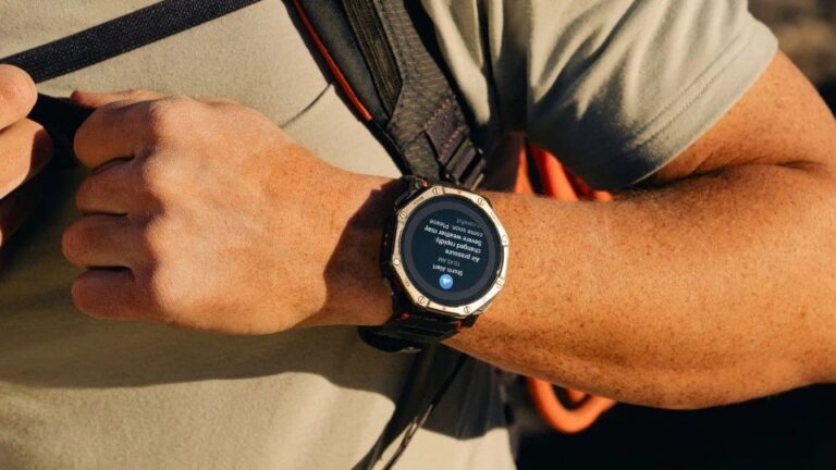 Amazfit just pulled off the solar AMOLED trick Garmin couldn’t