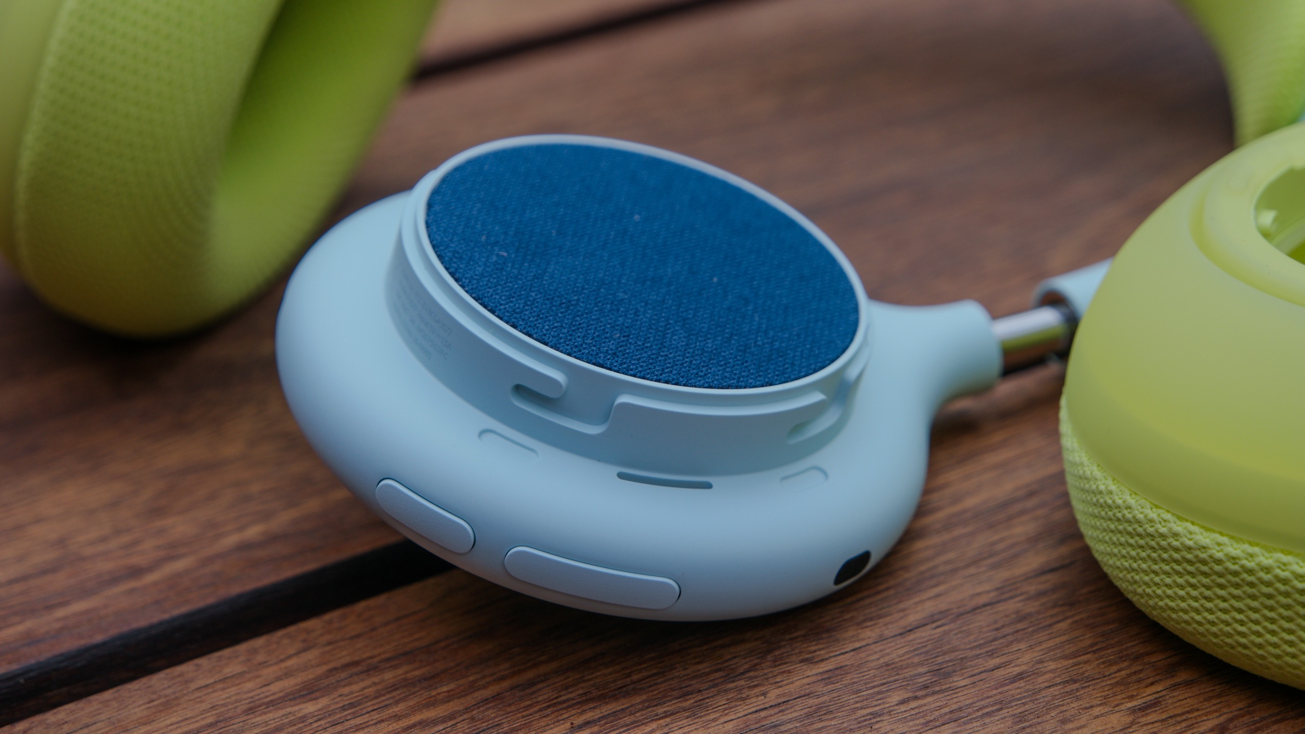 A close up of the Beats 360 with the Volt ear cushions removed and the transducer exposed