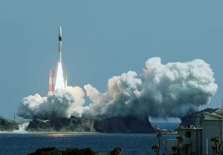 Rocket Lab Electron Nears 100 Flights on Synspective SAR Mission Tonight