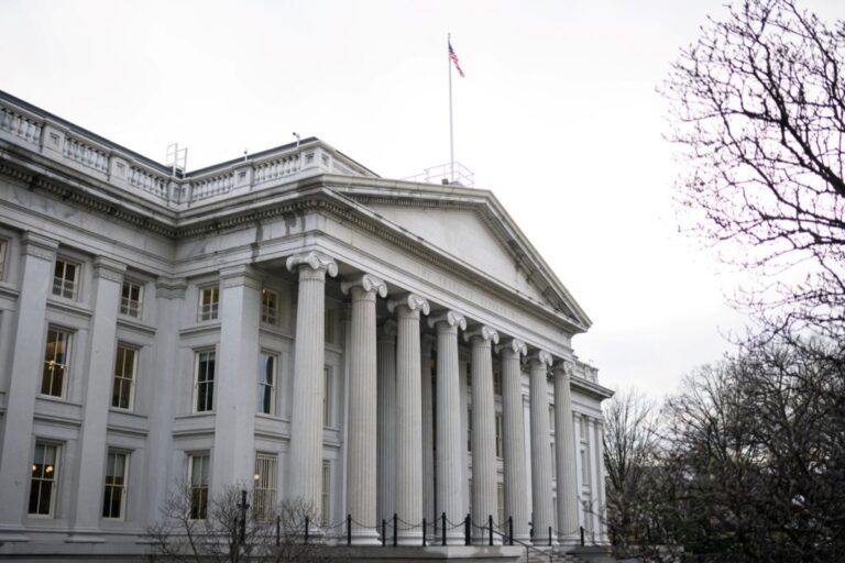AI Bond Wave Drives Treasury Yields to 22-Year Highs, Lifting Mortgage Rates for All Americans