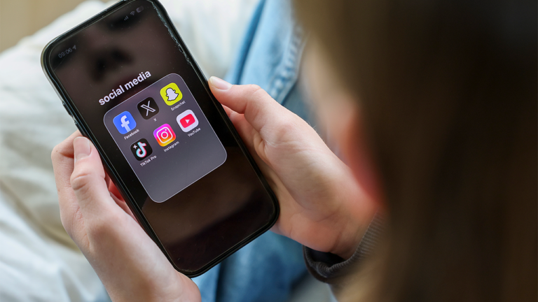 Meta says Instagram Plus doesn’t reveal who rewatched your stories