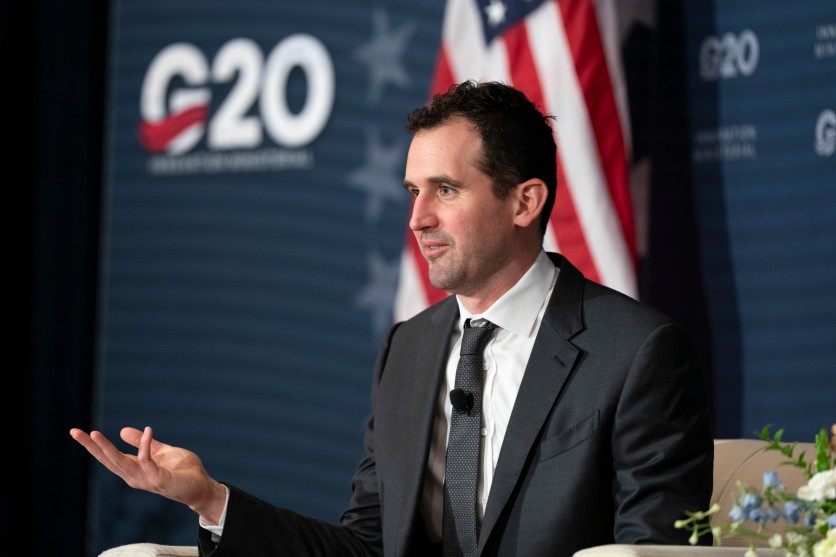 Anthropic co-founder Tom Brown speaks G20 Innovation