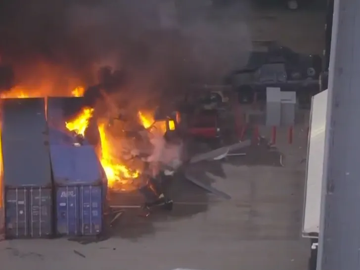 helicopter crash in chatsworth 1