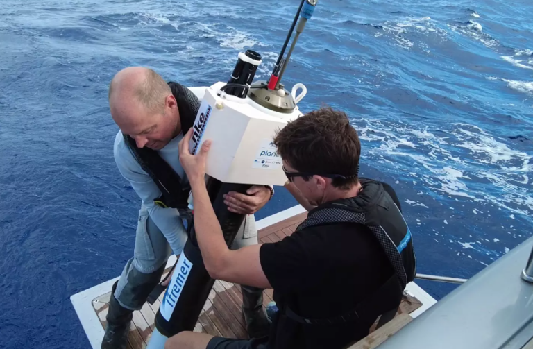 New Underwater Drone Floats Aim to Track Ocean Warming at Extreme Depths