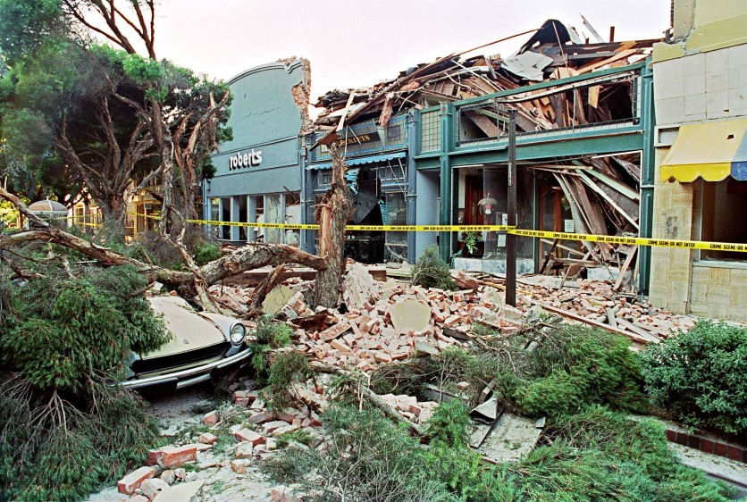 Rubble fills sidewalk front street mall Santa