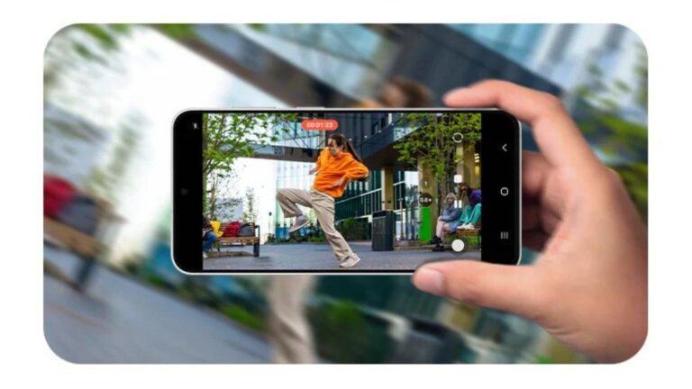Samsung’s newest midrange smartphone comes with $200 of free Amazon cash