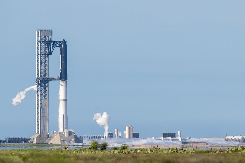 SpaceX Starfall Customer Reveals Starship's 2028 Commercial Launch Date