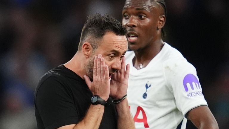 Tottenham boss Roberto De Zerbi shows his frustration after another goalless display