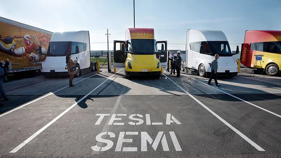 Tesla Semi trucks charging