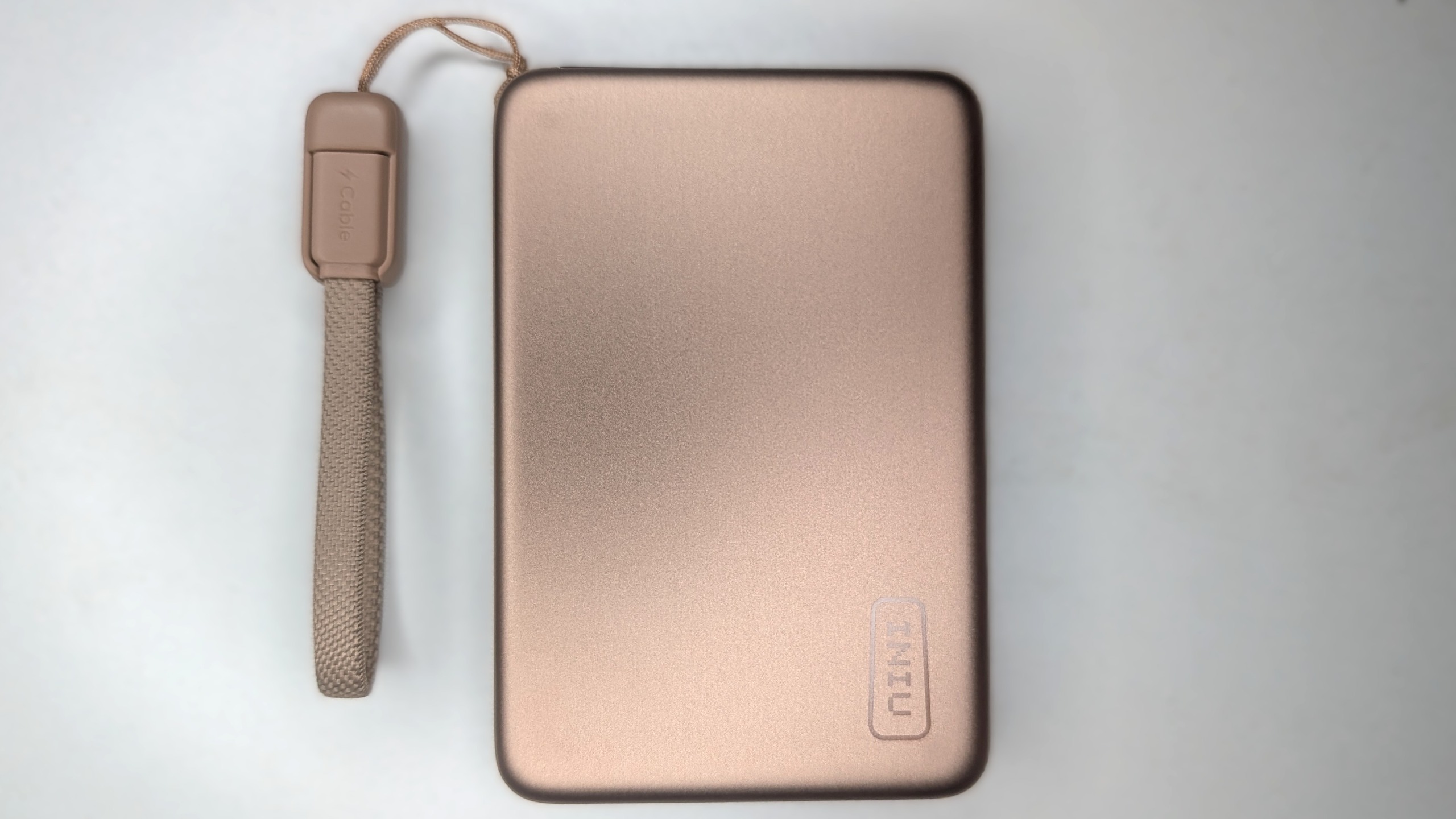 INIU SnapGo Air Magnetic Power Bank 10000mAh 25W Qi2.2 MagSafe