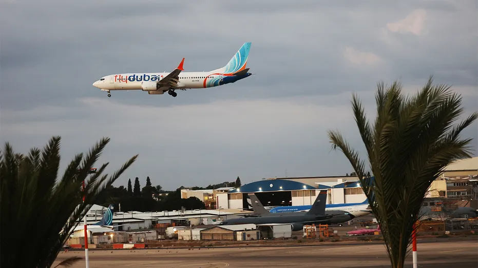 flydubai aircraft arrives in tel aviv