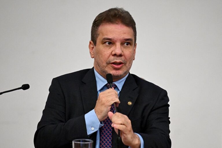 Brazil Gambling Ban Rewrites Pix Core Rules, Blocking Bets on Three Payment Rails