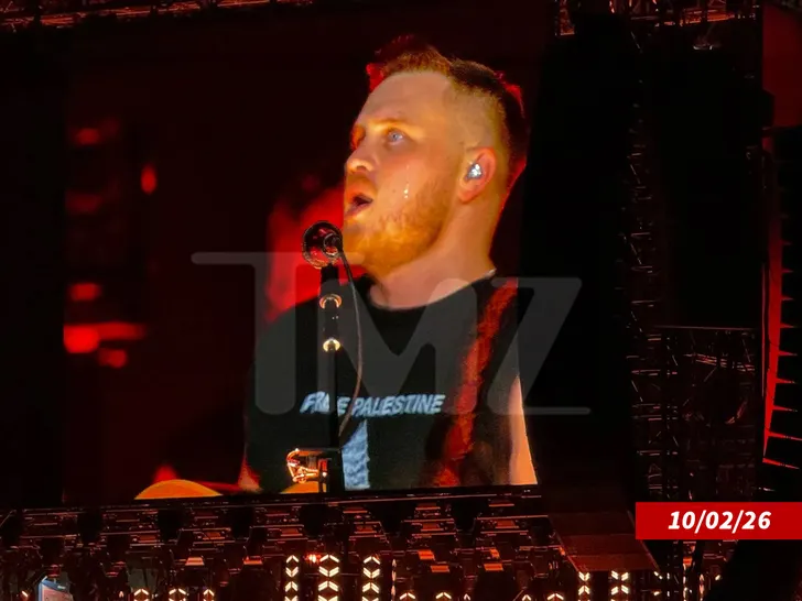 zach-bryan-gillette-stadium-1