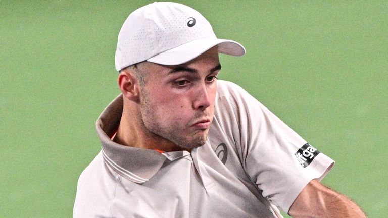Britain's Arthur Fery was edged out by 26th seed Karen Khachanov in a match that saw all three sets go to tiebreakers
