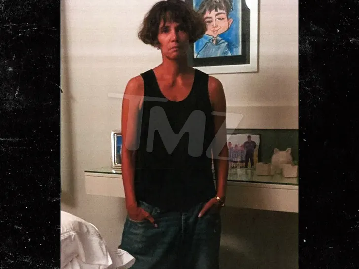 halle berry Superior Court of California, County of Los Angeles