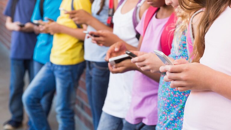 TikTok, YouTube, Snapchat urged to adopt tougher protections for kids