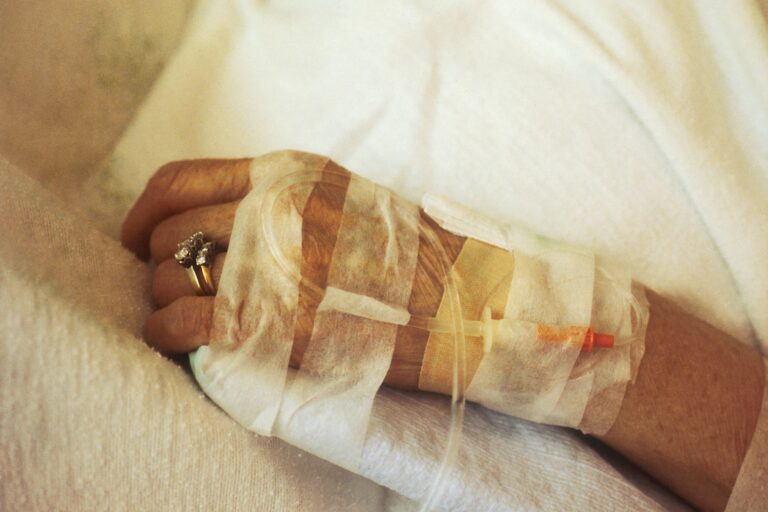 HER2-Positive Breast Cancer Trial Reports 92% Survival in Chemo-Free Patients; Proof Pending