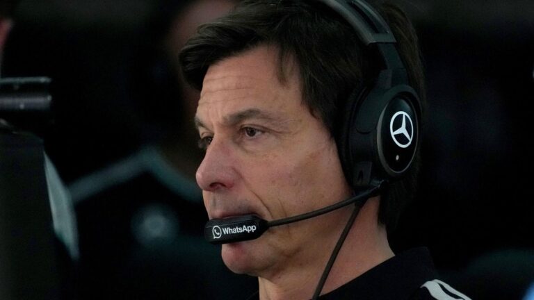 Mercedes boss Toto Wolff admits confusion over lack of qualifying pace following upgrades at Bahrain GP in Malaysia | F1 News